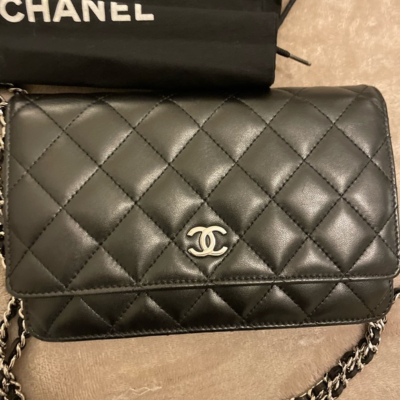 Chanel Lambskin Quilted Wallet On Chain Black with Silver hardware PRELOVED - Picture 12 of 14
